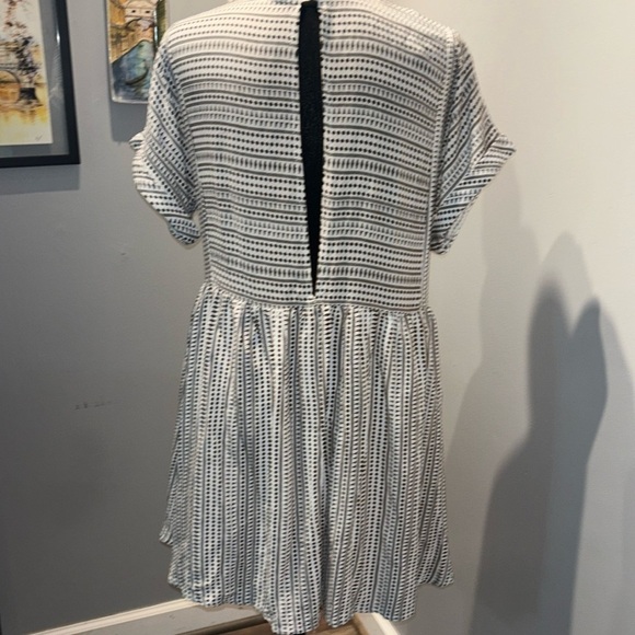 Indikah by Angel Biba  Black/White‎ geometric Dress SzXS Lined Mini NWT Rayon - Picture 4 of 9